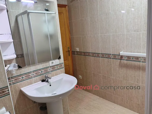 Piso amplio y soleado en alquiler en O Porriño — 20