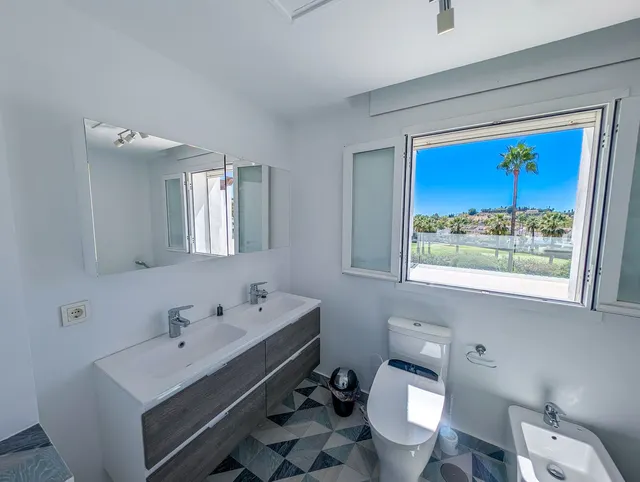 Chalet 5 habitaciones 583m² en venta - Marbella — 36