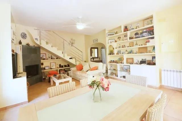 Villa 3 habitaciones 133m² en venta - Oliva Nova — 25