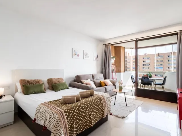 Estudio en Calle Martinez Catena Hotel Las Palmeras – Fuengi - foto 5