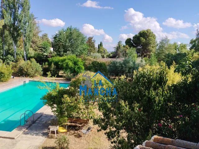 *475.000* INMOBILIARIA LA MANCHA VENDE ESPECTACULAR CHALET I - foto 2