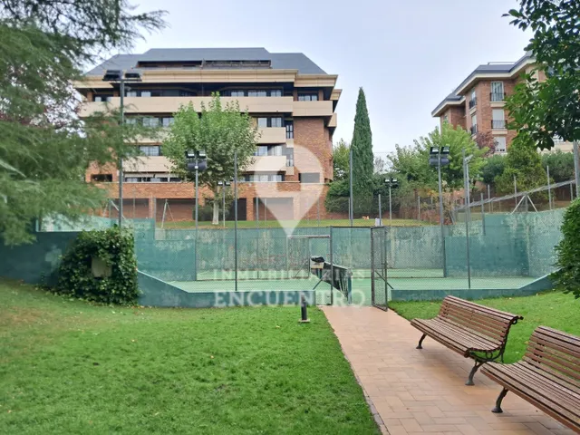 Piso en venta en Majadahonda — 31
