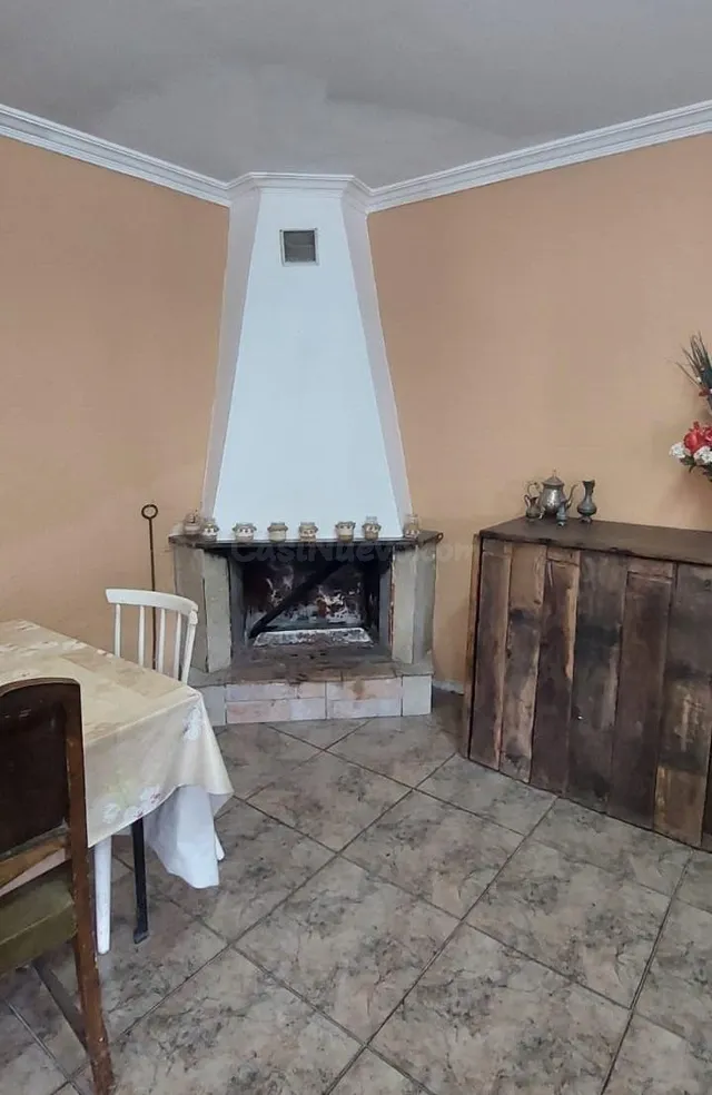 Amplia Casa con Terreno en Posada del Bierzo por solo 82.900 - foto 4