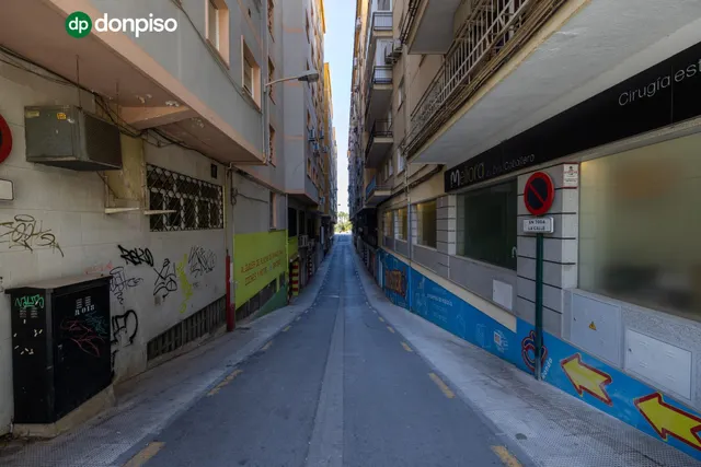Local comercial 126m² en venta - Ronda - Arabial — 2