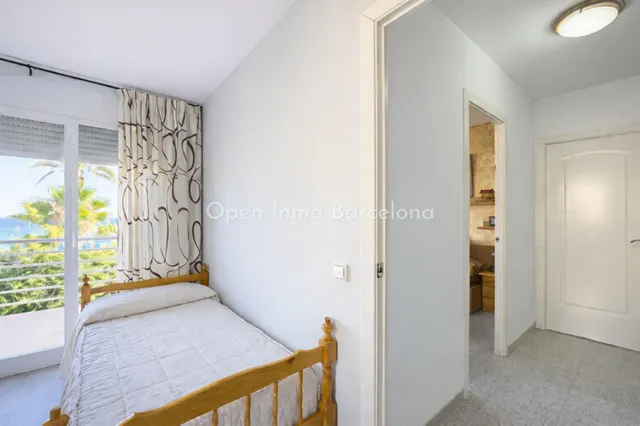 Casa exclusiva delante del Mar en Prat de Vilanova — 18