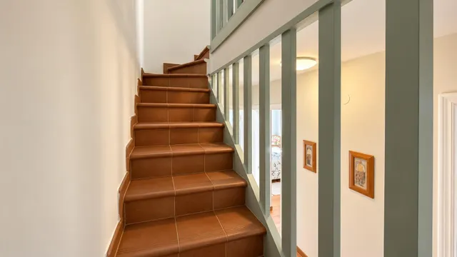 CHALET CON JARDIN Y GARAJE EN COMILLAS — 34