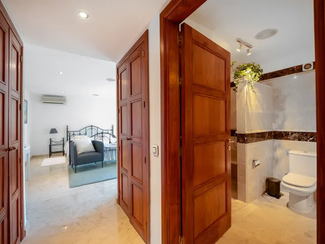 Chalet 7 habitaciones 660m² en venta - Marbella — 46