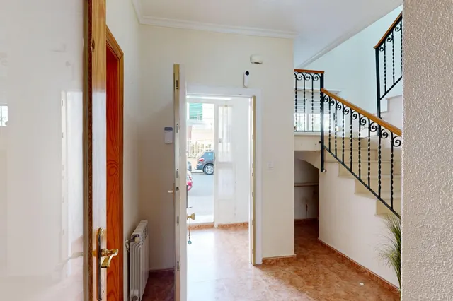 Exclusivo Dúplex en Ciudad Jardín, Cartagena - Ideal para Familias — 6