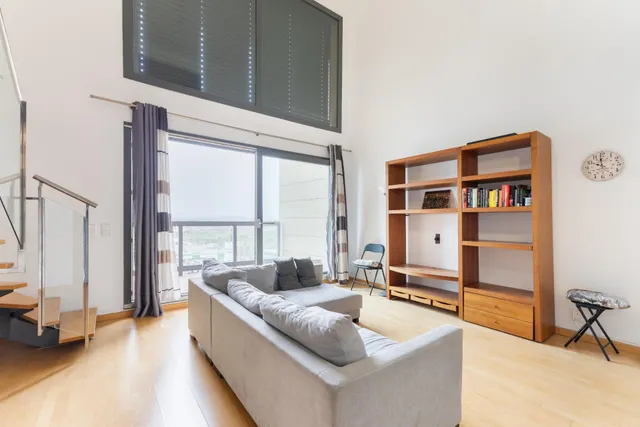 Loft dúplex de 90 m2 con terraza y zonas comunes — 18