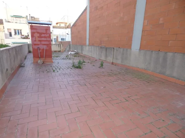 Local/Garaje en zona centro. — 9