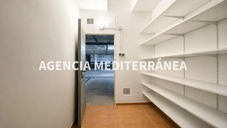 Plaza de Garaje Doble + Trastero Grande en Edificio Solymar - La Pobla de Farnals