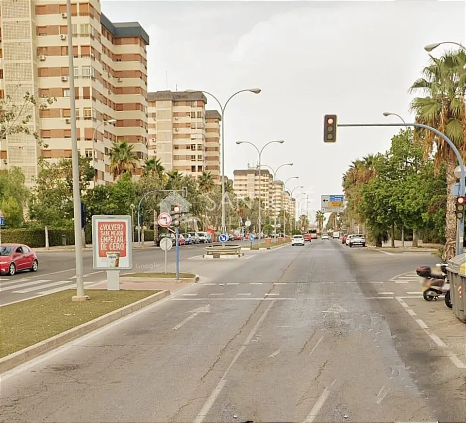 SE VENDE 2 PLAZAS SE GARAJE, BABEL - ALICANTE