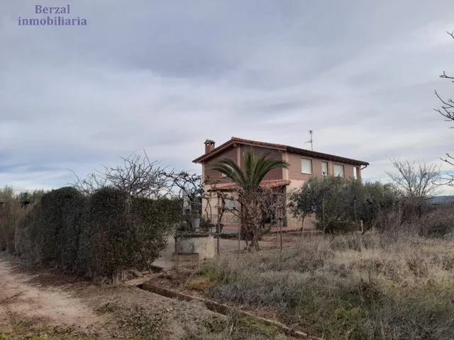Magnifica casa, con más de dos mil metros de terreno. — 40