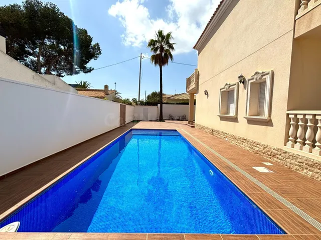 Villa 4 habitaciones 261m² en venta - Costa blanca - foto 3