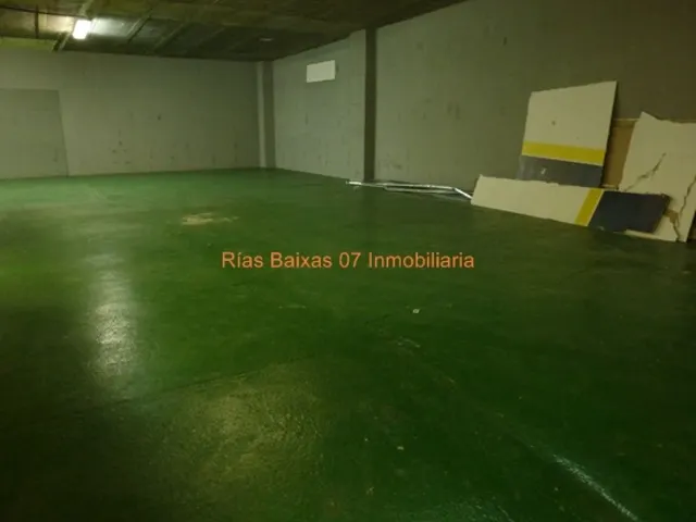 REF 4258 LOCAL 950m2 ESQUINA DOS CALLES CON PARKING 9 VEHICULOS ,OFICINAS,BAÑOS Y VESTUARIOS VIGO — 11