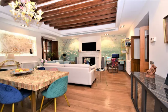 PISO EN VENTA CON PLAZA DE GARAJE JUNTO A LA CATEDRAL — 11