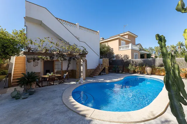 UNIFAMILIAR DE 5 habitaciones CON PISCINA EN SON FERRER (2 viviendas) — 3