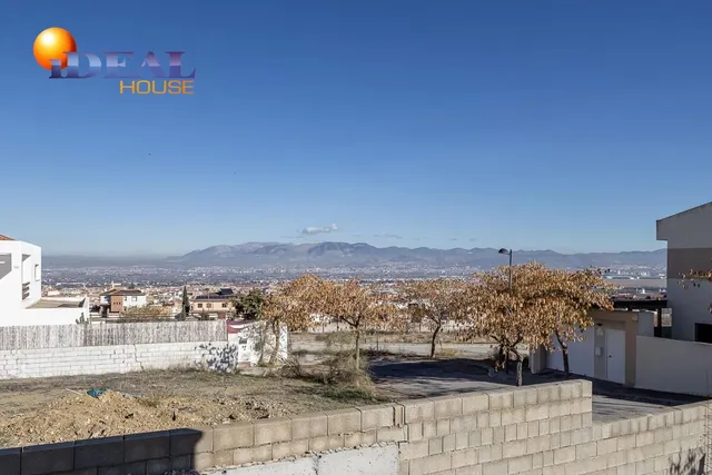Parcela exclusiva con estructura de Chalet independiente y piscina en Urb. El Montecillo, Las Gabias — 22