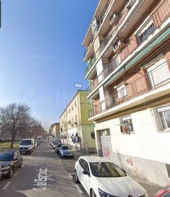 SE VENDE piso OKUPA en C Estroncio 17 de Madrid - foto 3