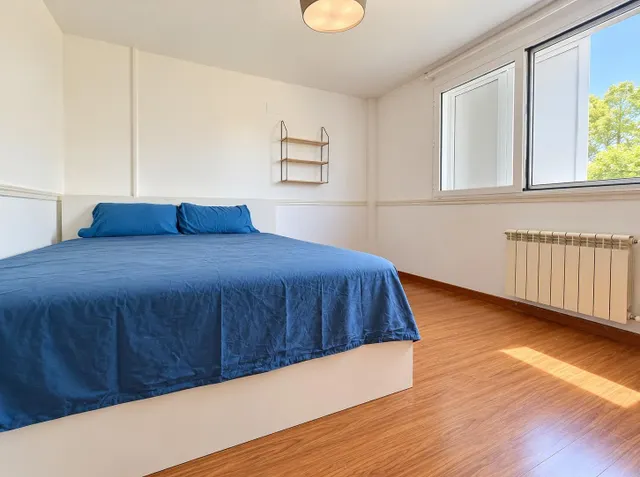 Chalet independiente con piscina privada y 6 dormitorios en La Cañada — 28