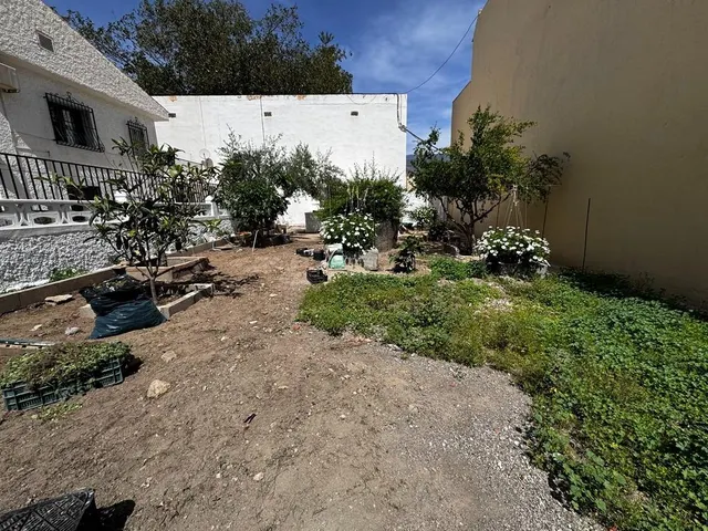 Terreno Urbano en Venta con Excelente Potencial — 3