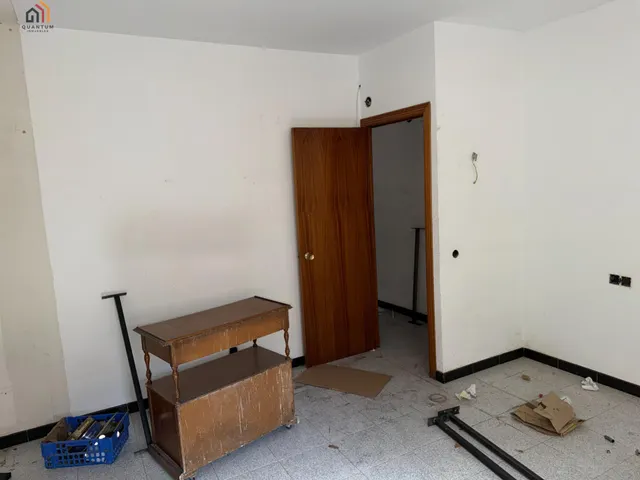 Piso en Monzón — 13