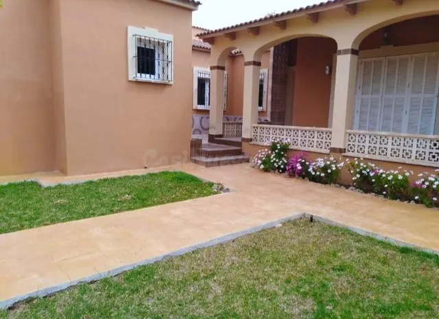 CHALET DE LUJO EN ALQUILER DE LARGA DURACION - foto 2