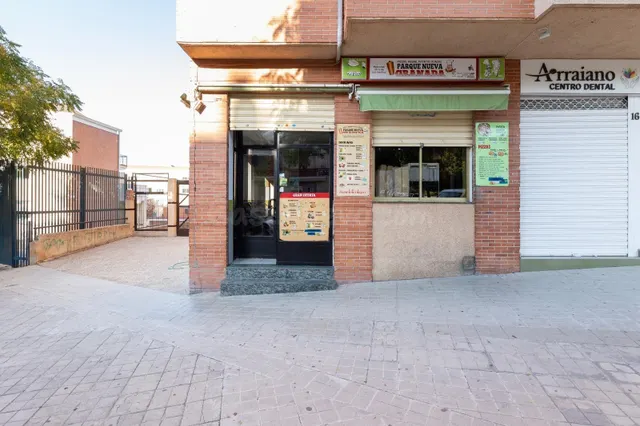 VENTA DE LOCAL EN URBANIZACIÓN PARQUE NUEVA GRANADA — 2