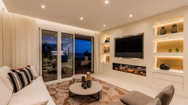 APARTAMENTO TOTALMENTE REFORMADO CON VISTAS DESPEJADAS AL MAR EN VENTA EN BAHÍA DEL VELERÍN, ESTEPON — 14