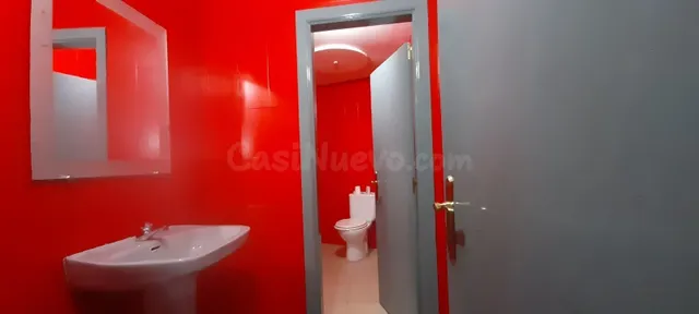 En venta y alquiler Bajo en Caldas de Reis - foto 3