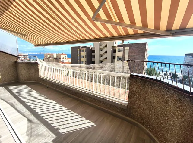 Se vende magnifico piso frente al mar — 6