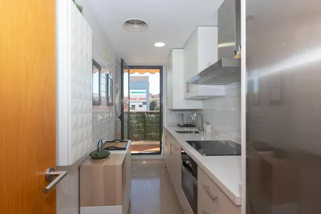 PISO CON TERRAZA, PISCINA, GARAJE Y TRASTERO EN VIALIA — 14