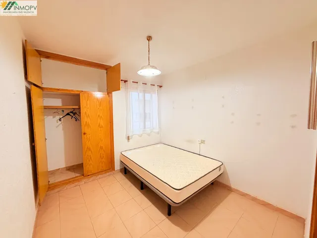 Se vende gran piso de 92m2 con 3 habitaciones dobles en zona rio cervol! 1ª planta edificio sin ascensor! — 15