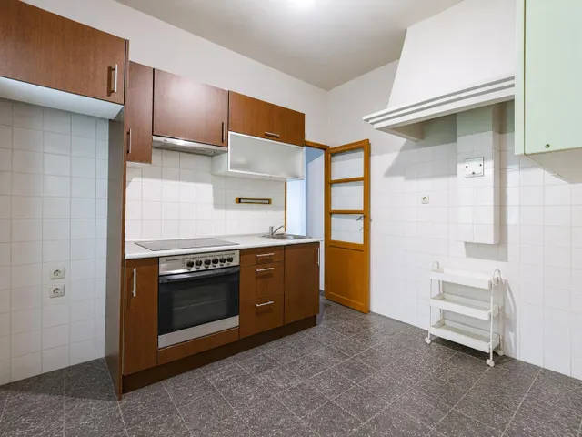 Casa / Chalet adosado en venta en Calle la Coruña, Leganés — 29