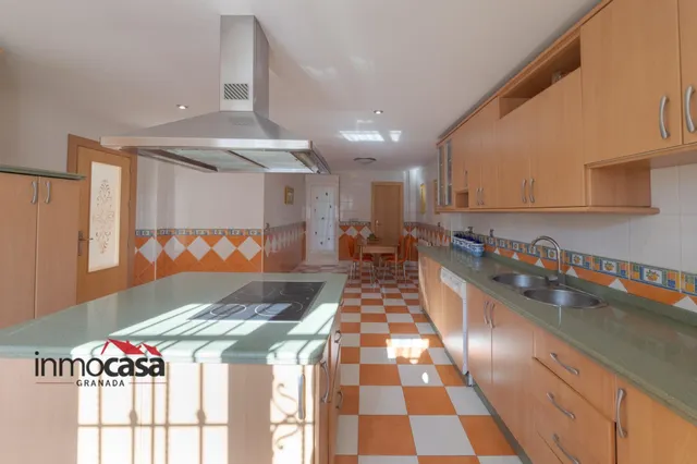 Espectacular vivienda pareada con piscina y amplio patio en Las Gabias (Granada) — 14