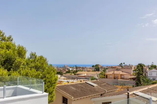 Villa 5 habitaciones 257m² en venta - Los Balcones - Los Altos del Edén — 39