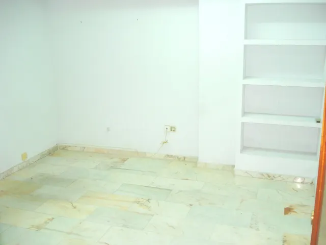Oficina en ALQUILER - MULTIPLES - CANOVAS - foto 2