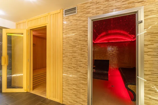 Villa exclusiva de 419 m2 con piscina privada a 200 m del mar en Torre la Mata — 33