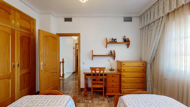 Chalet 4 habitaciones 503m² en venta - Santo Ángel — 41
