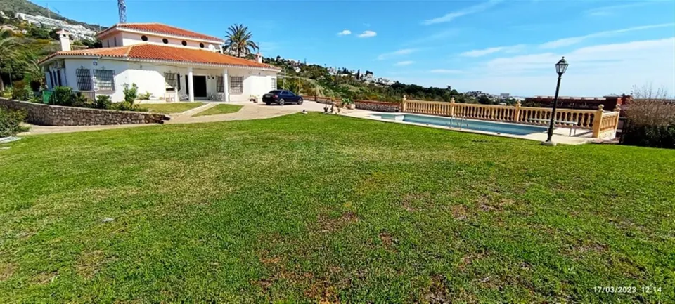 Chalet 7 habitaciones 595m² en venta - Centro