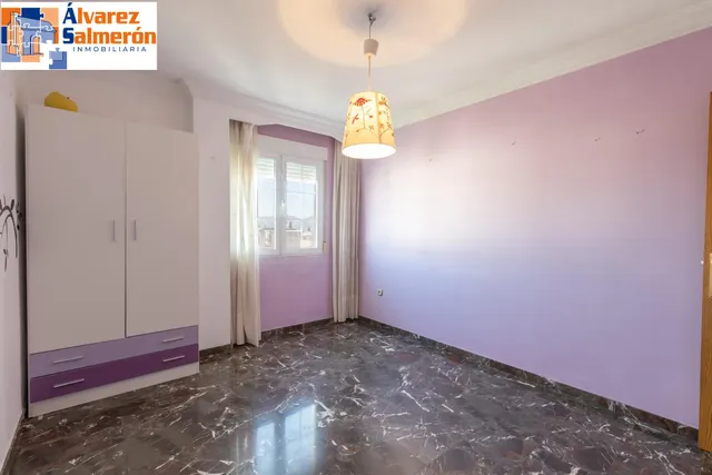 Casa adosada con terraza, vistas a Granada y Sierra Nevada, garaje y sótano — 20