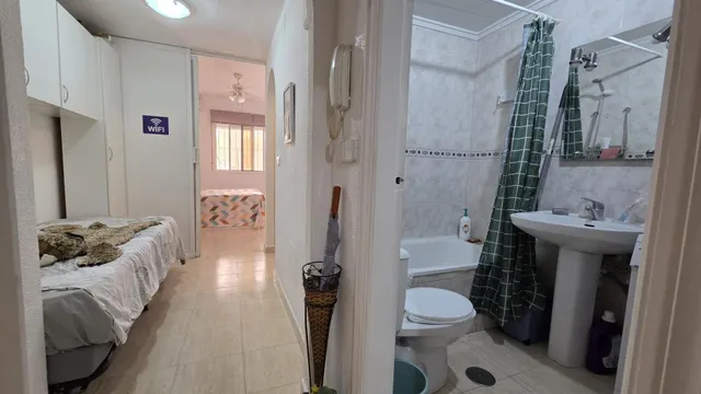Estudio con zona de dormitorio extra y piscina — 8