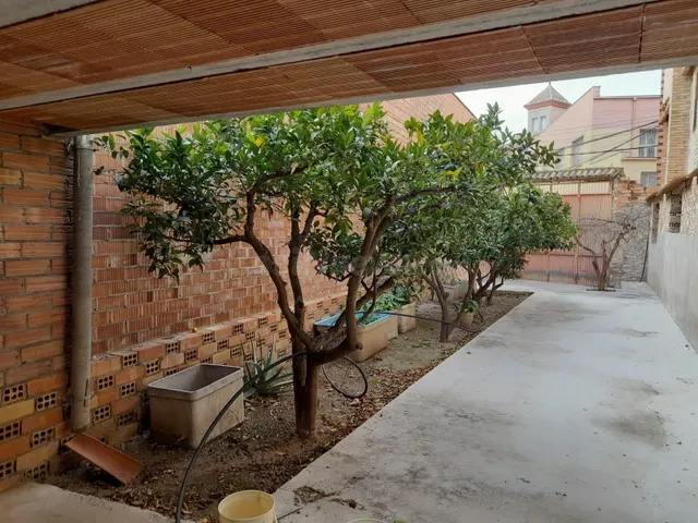 OPORTUNIDA GRAN CASA DE PUEBLO CON VIVIENDA UNIFAMILIAR Y NA - foto 4