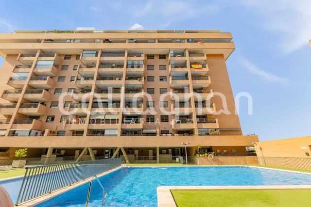 Exclusivo apartamento en La Patacona, a solo 50 metros del m - foto 2