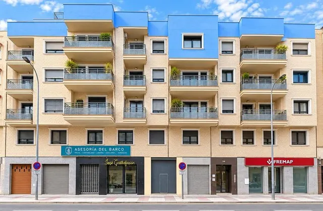 ESPECTACULAR OFICINA EN LA OCARASA VIVIENDA/OFICINA DE 145 M - foto 2