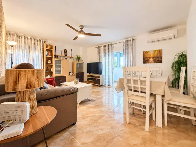 Apartamento de 2 dormitorios en venta en La Mata, Torrevieja, a pocos pasos de la playa — 26