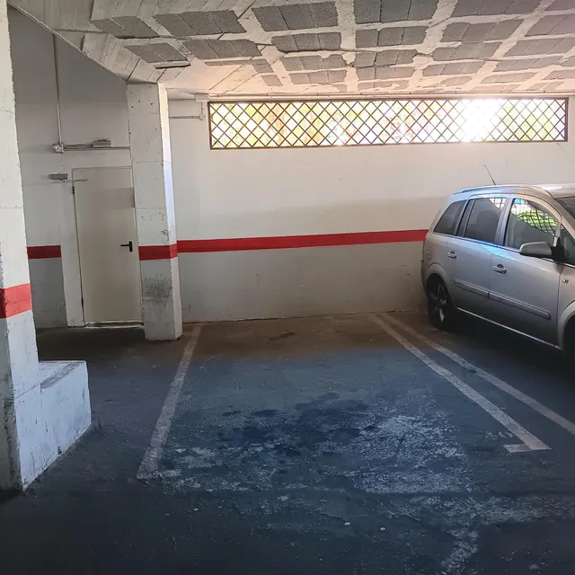 OPORTUNIDAD, amplio piso en Arroyo de la Miel, Benalmádena — 16