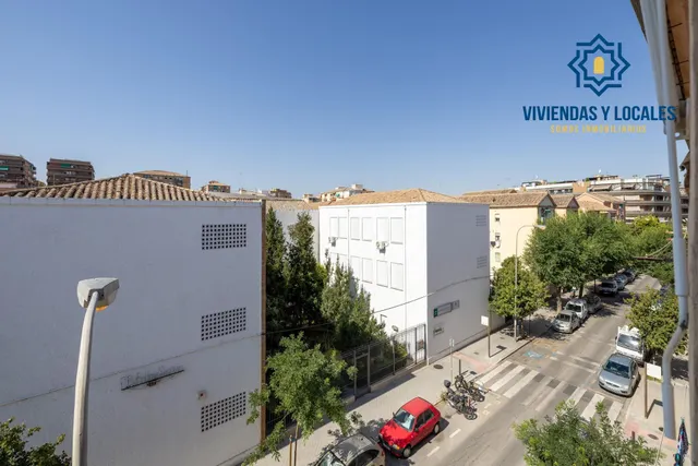 ESTUPENDO PISO EN ZONA VERGELES-ZAIDIN. — 20