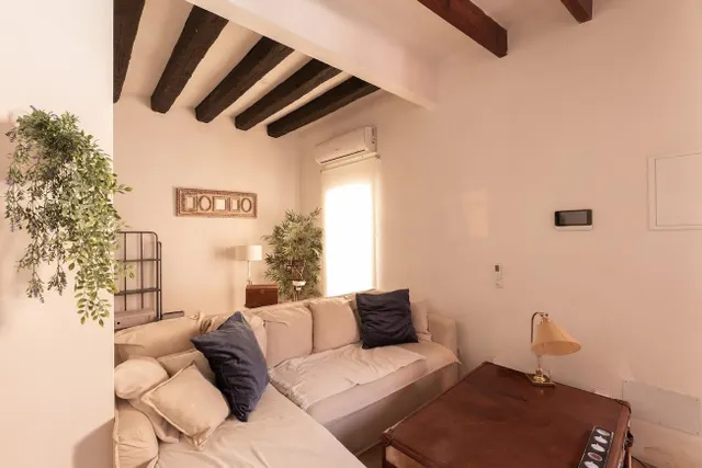 CASA URBANA DE DISEÑO — 26