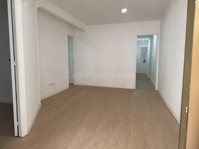 Una vivienda renovada, luminosa y funcional - foto 3
